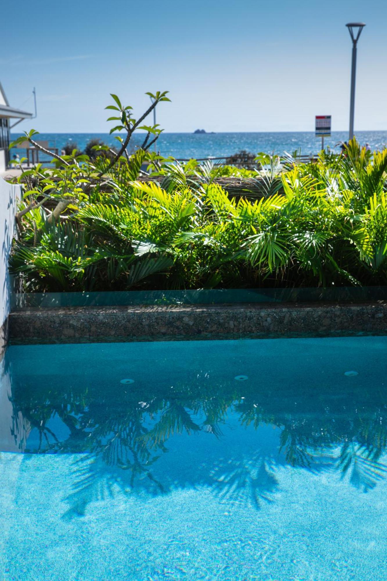 Beach Suites Байрън Бей Екстериор снимка